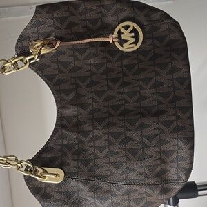 SOLD ❤️Michael Kors Lilly Satchel Tote